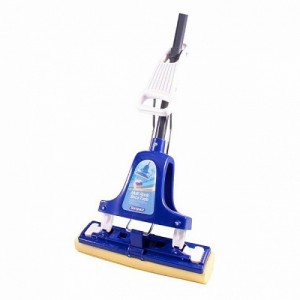 Rodo Mop Sintético 27cm com Cabo Espremedor Seca-Tudo Multirodo Bompack