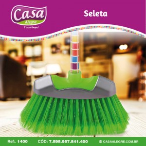 Vassoura Nylon com Cabo Cepo Plástico com Capa Casa Alegre Seletta